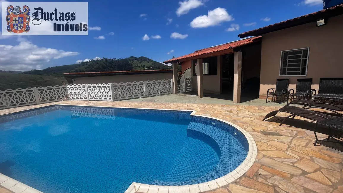 Foto 1 de Chácara com 3 quartos à venda, 1300m2 em Itapeva - MG