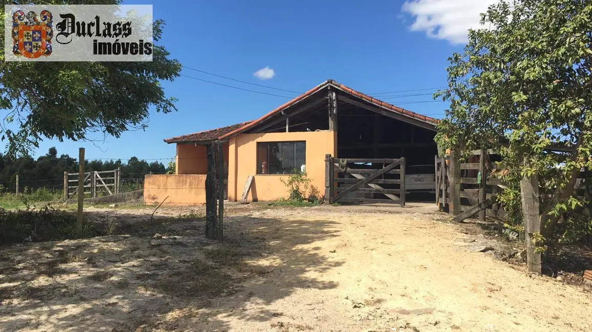 Foto 4 de Fazenda / Haras à venda, 52m2 em Araruama - RJ
