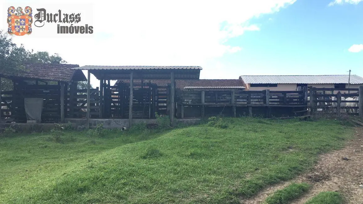 Foto 5 de Fazenda / Haras à venda, 52m2 em Araruama - RJ