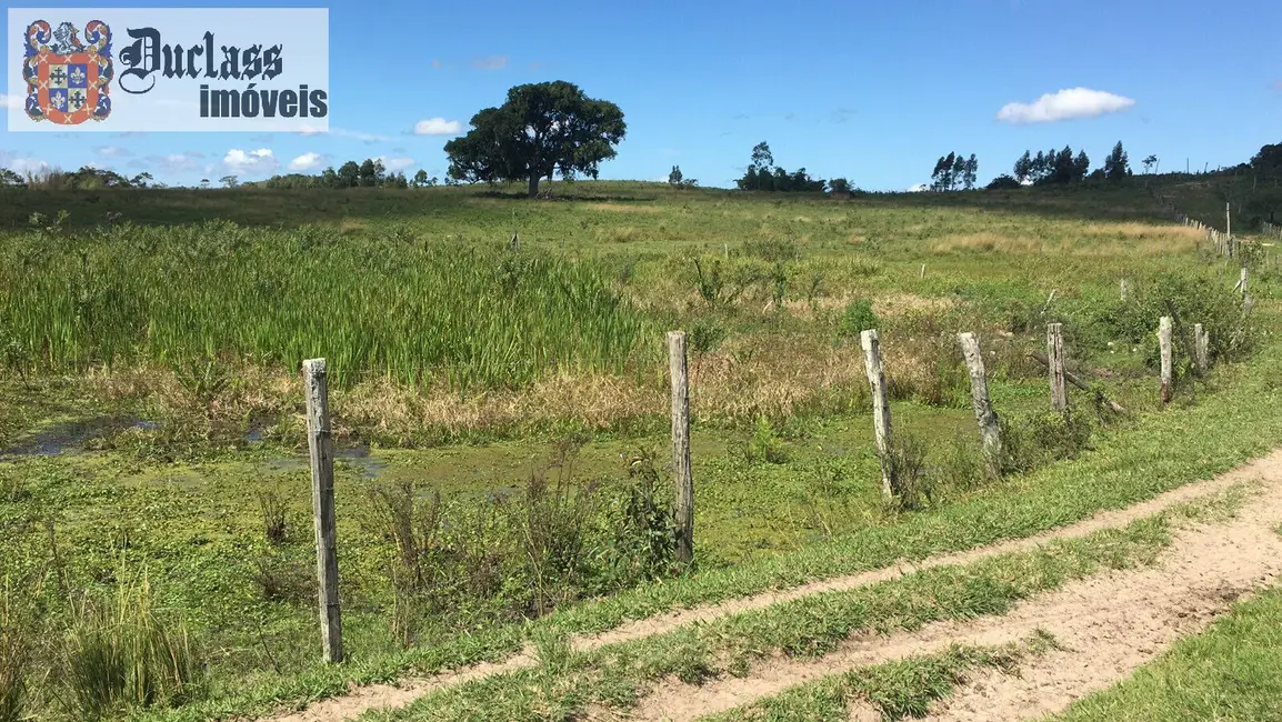 Foto 8 de Fazenda / Haras à venda, 52m2 em Araruama - RJ