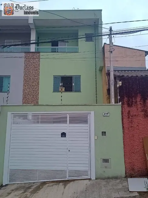 Sobrado com 3 quartos à venda, 138m2 em Jardim do Estádio, Santo Andre - SP - imagem 1 Foto 1 de Sobrado com 3 quartos à venda, 138m2 em Jardim do Estádio, Santo Andre - SP