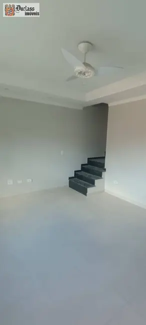 Sobrado com 3 quartos à venda, 138m2 em Jardim do Estádio, Santo Andre - SP - imagem 3 Foto 3 de Sobrado com 3 quartos à venda, 138m2 em Jardim do Estádio, Santo Andre - SP