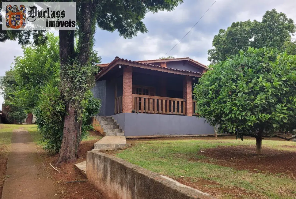 Foto 2 de Chácara com 3 quartos à venda, 300m2 em Chácaras Fernão Dias, Atibaia - SP