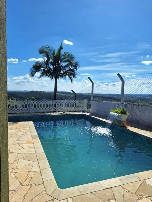 Foto 2 de Chácara com 3 quartos à venda, 270m2 em Vitória Régia, Atibaia - SP