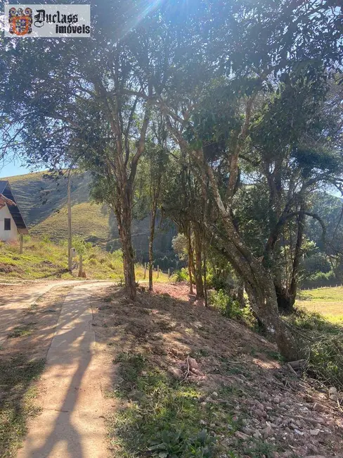 Foto 1 de Terreno / Lote à venda, 2958m2 em Camanducaia - MG