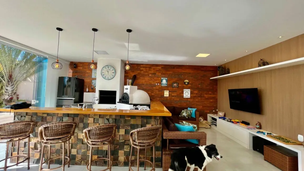 Foto 7 de Casa com 4 quartos à venda, 380m2 em Jardim do Golf I, Jandira - SP