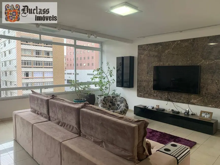 Apartamento com 3 quartos à venda, 137m2 em Gonzaga, Santos - SP - imagem 5 Foto 5 de Apartamento com 3 quartos à venda, 137m2 em Gonzaga, Santos - SP