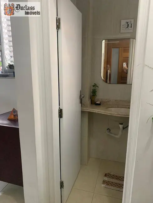 Apartamento com 3 quartos à venda, 137m2 em Gonzaga, Santos - SP - imagem 3 Foto 3 de Apartamento com 3 quartos à venda, 137m2 em Gonzaga, Santos - SP