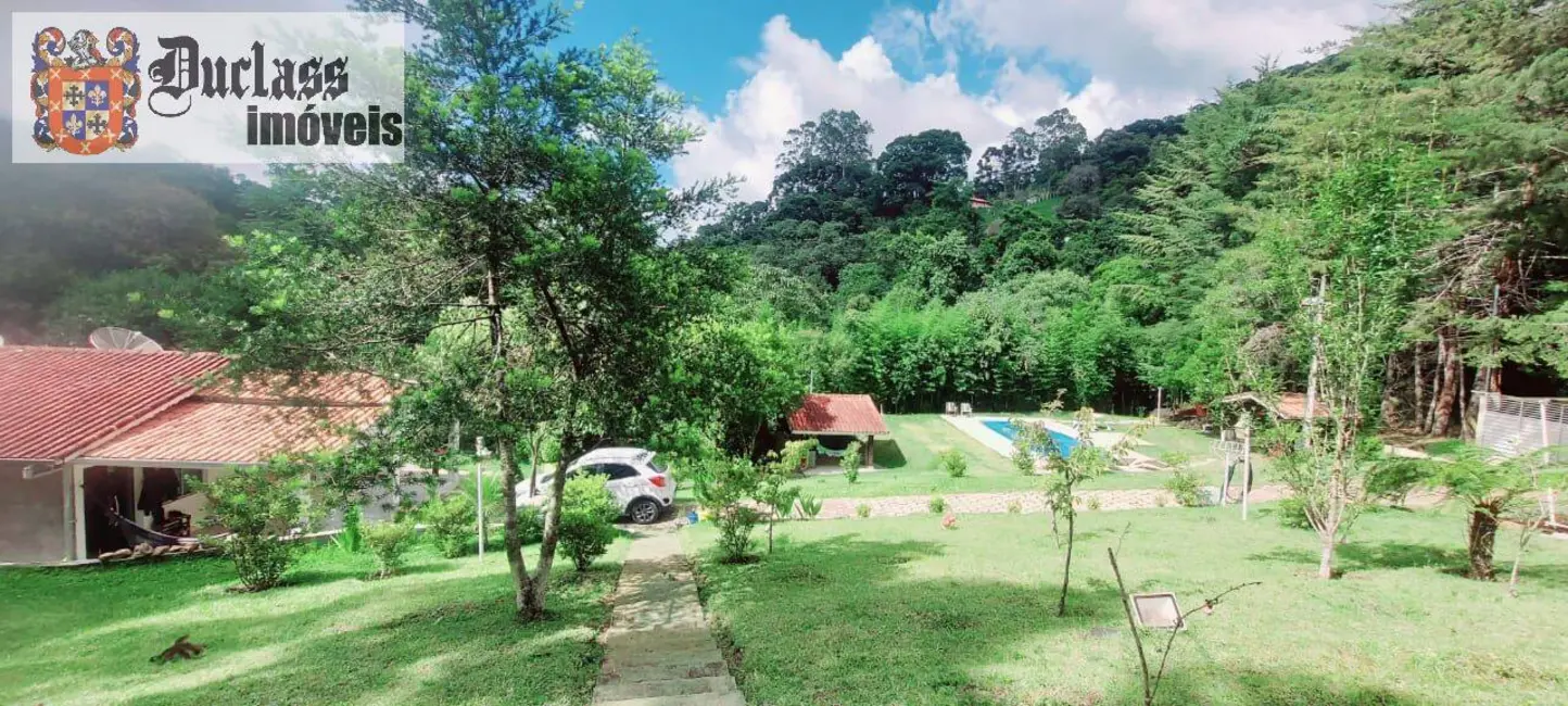 Foto 1 de Chácara com 3 quartos à venda, 300m2 em Centro, Itapeva - MG