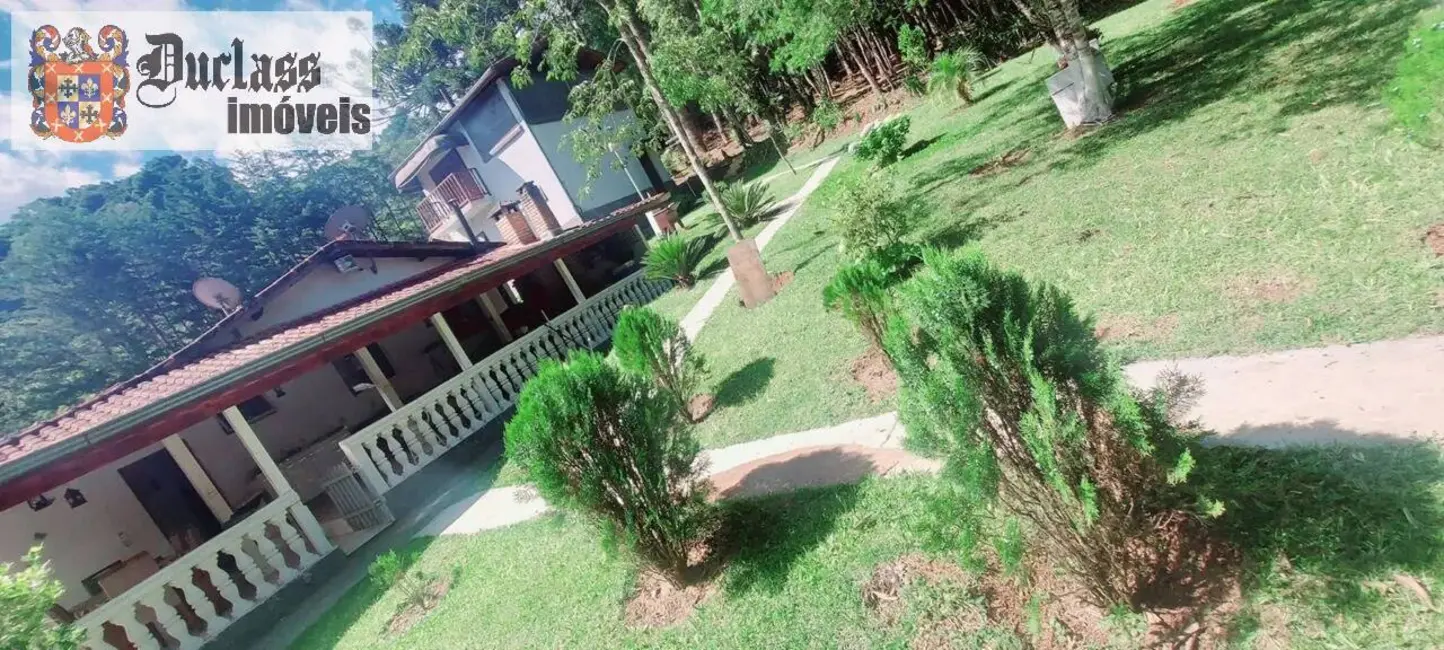 Chácara com 3 quartos à venda, 300m2 em Itapeva - MG - imagem 4 Foto 4 de Chácara com 3 quartos à venda, 300m2 em Itapeva - MG