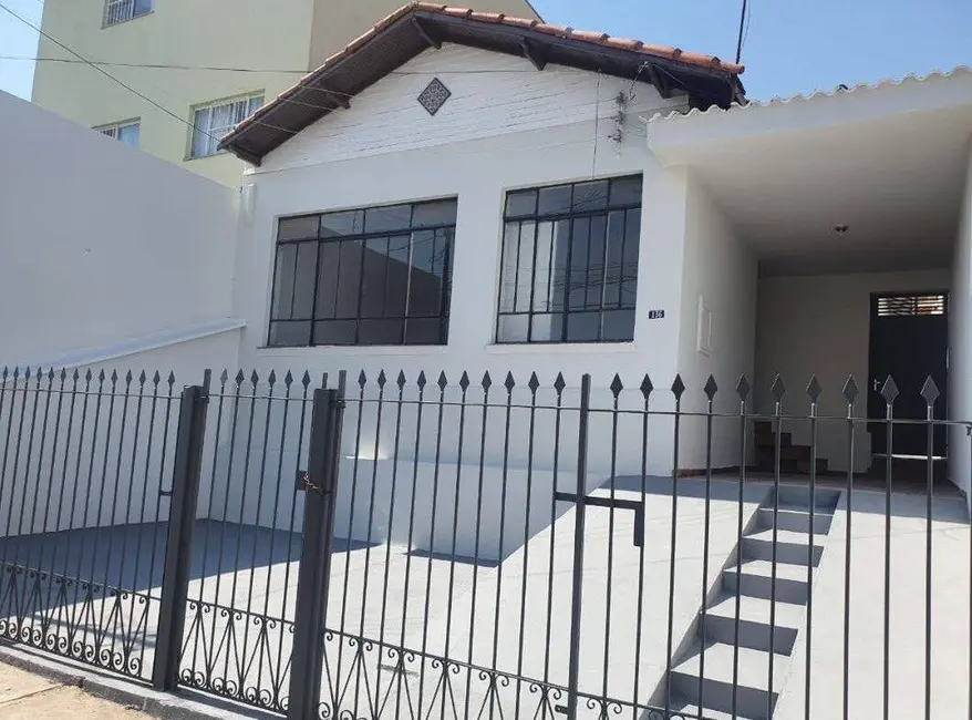 Foto 1 de Casa com 3 quartos à venda, 150m2 em Jardim Brasil, Atibaia - SP