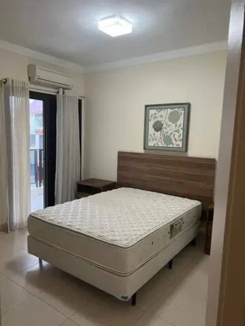 Foto 9 de Apartamento com 2 quartos à venda, 81m2 em Guaruja - SP