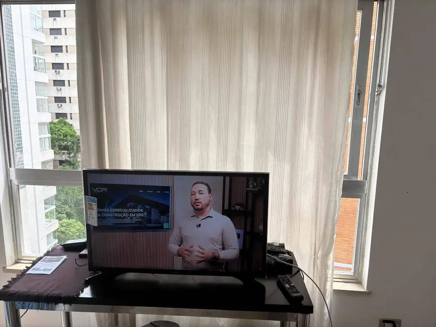 Foto 3 de Apartamento com 1 quarto à venda, 88m2 em Barra Funda, Guaruja - SP