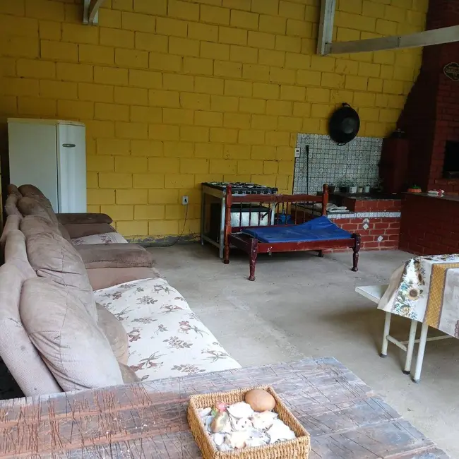 Chácara com 5 quartos à venda, 350m2 em Holambra - SP - imagem 4 Foto 4 de Chácara com 5 quartos à venda, 350m2 em Holambra - SP