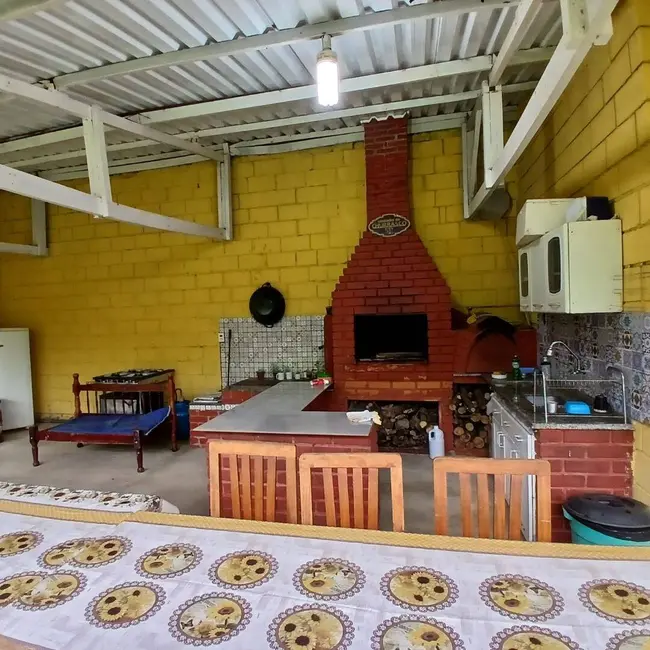 Chácara com 5 quartos à venda, 350m2 em Holambra - SP - imagem 6 Foto 6 de Chácara com 5 quartos à venda, 350m2 em Holambra - SP