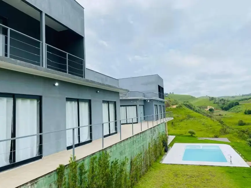 Foto 2 de Casa com 8 quartos à venda, 400m2 em Igarata - SP