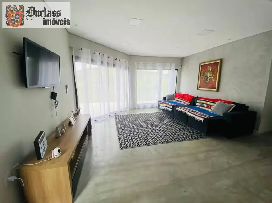 Foto 9 de Casa com 8 quartos à venda, 400m2 em Igarata - SP