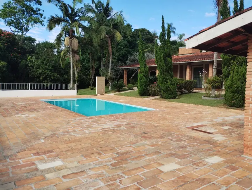 Foto 6 de Chácara com 4 quartos à venda, 402m2 em Jardim Estância Brasil, Atibaia - SP