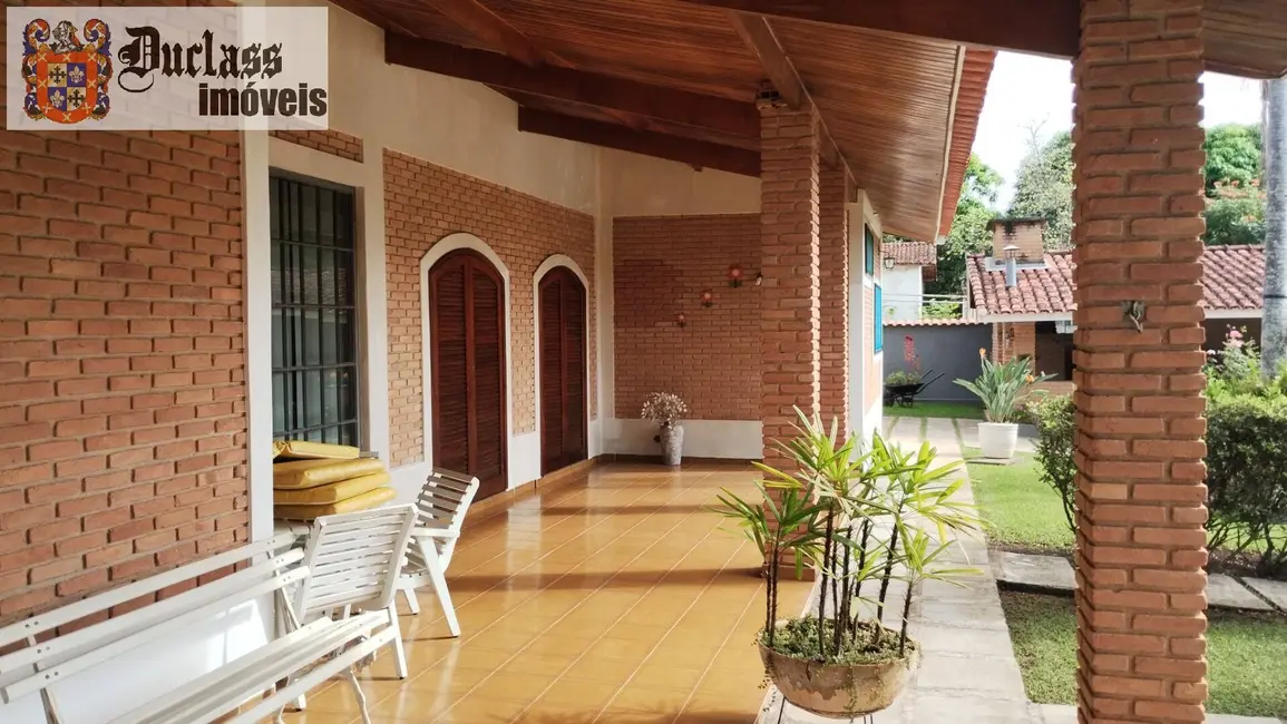 Chácara com 4 quartos à venda, 402m2 em Jardim Estância Brasil, Atibaia - SP - imagem 1 Foto 1 de Chácara com 4 quartos à venda, 402m2 em Jardim Estância Brasil, Atibaia - SP