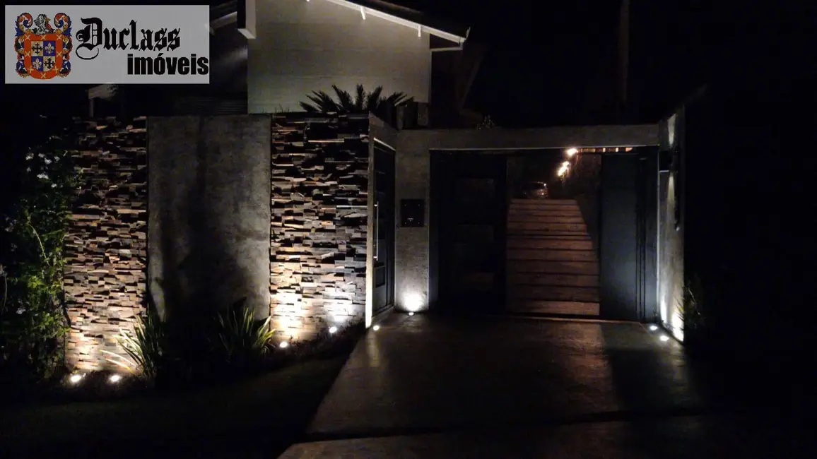 Casa com 3 quartos à venda, 212m2 em Condomínio Parque das Garças I, Atibaia - SP - imagem 5 Foto 5 de Casa com 3 quartos à venda, 212m2 em Condomínio Parque das Garças I, Atibaia - SP