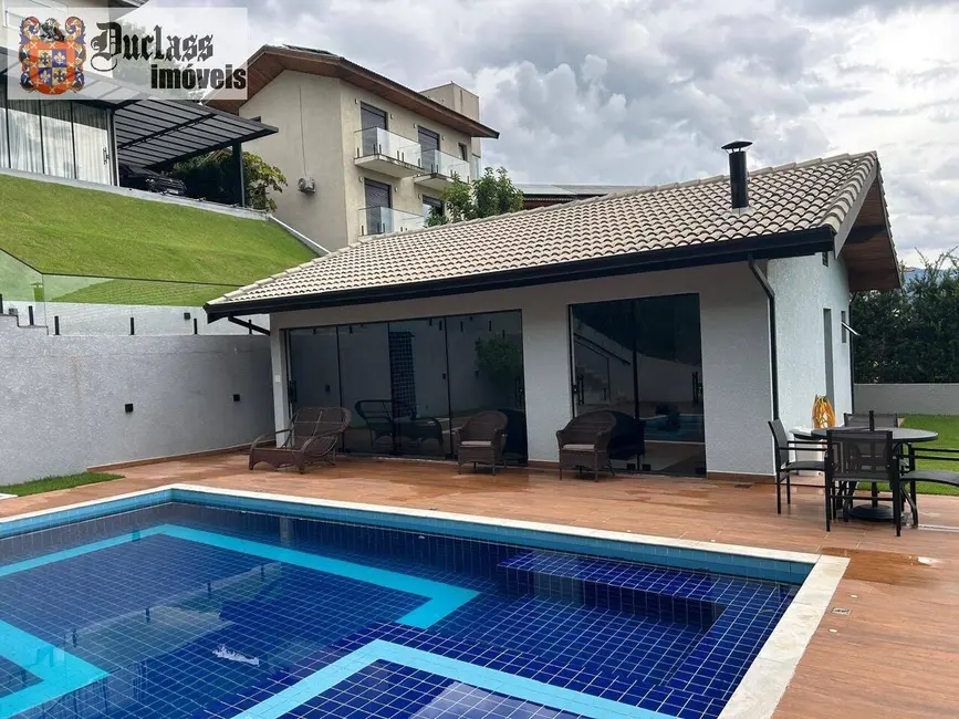 Foto 1 de Casa com 3 quartos à venda, 800m2 em Atibaia - SP