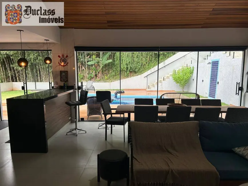 Foto 9 de Casa com 3 quartos à venda, 800m2 em Atibaia - SP