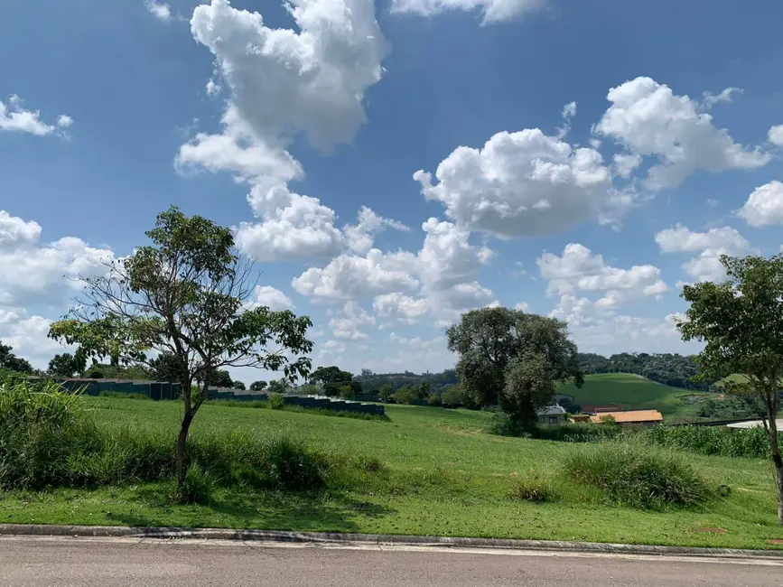 Foto 1 de Terreno / Lote à venda, 1350m2 em Itatiba - SP