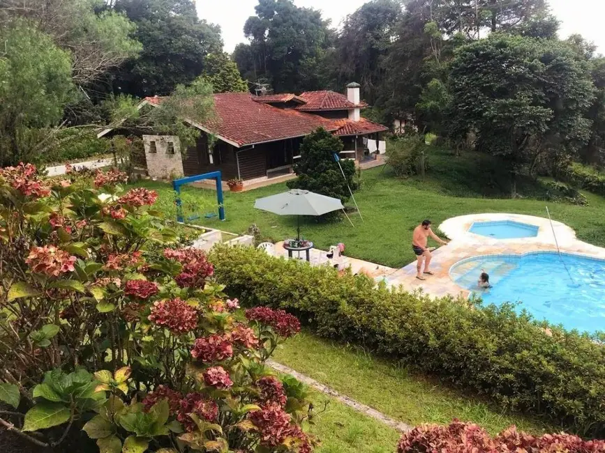 Foto 4 de Sítio / Rancho com 7 quartos à venda, 737m2 em Extrema - MG