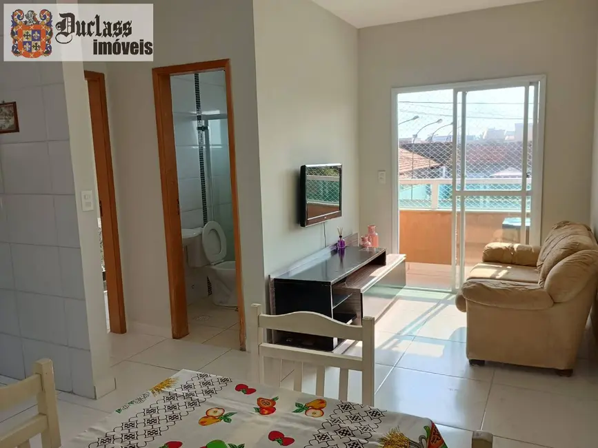 Foto 3 de Casa com 1 quarto à venda, 54m2 em Maracanã, Praia Grande - SP
