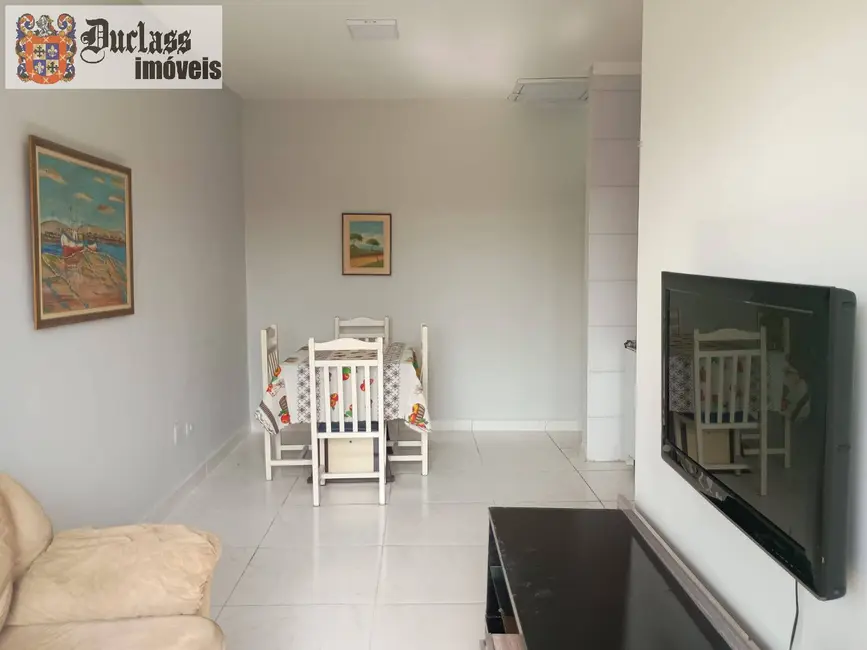 Foto 4 de Casa com 1 quarto à venda, 54m2 em Maracanã, Praia Grande - SP