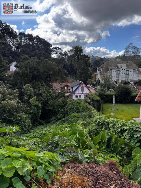 Foto 4 de Terreno / Lote à venda, 850m2 em Campos Do Jordao - SP