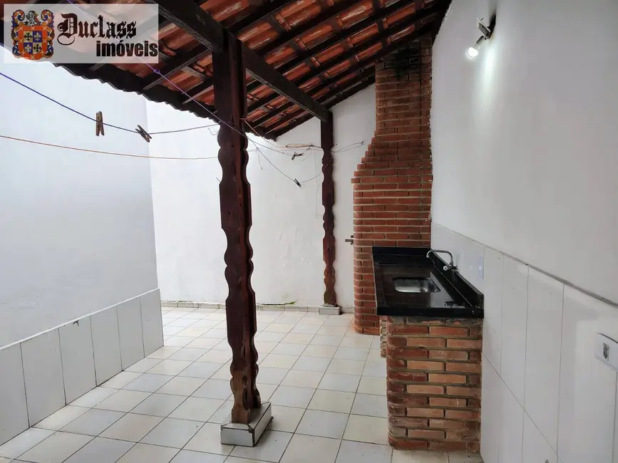 Chácara com 2 quartos à venda, 150m2 em Tupi, Praia Grande - SP - imagem 6 Foto 6 de Chácara com 2 quartos à venda, 150m2 em Tupi, Praia Grande - SP