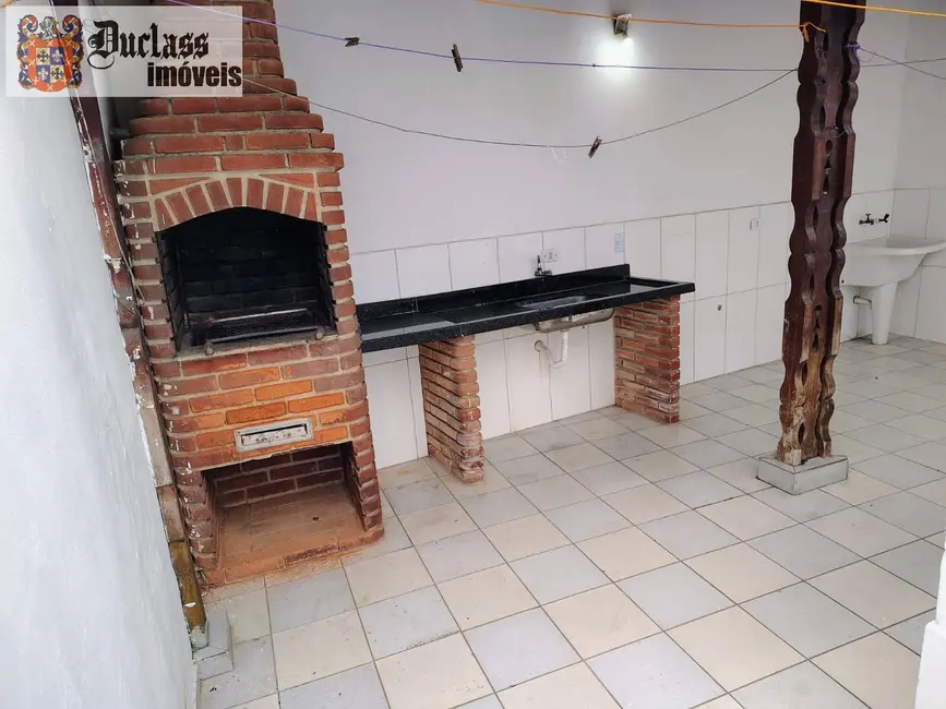 Chácara com 2 quartos à venda, 150m2 em Tupi, Praia Grande - SP - imagem 5 Foto 5 de Chácara com 2 quartos à venda, 150m2 em Tupi, Praia Grande - SP