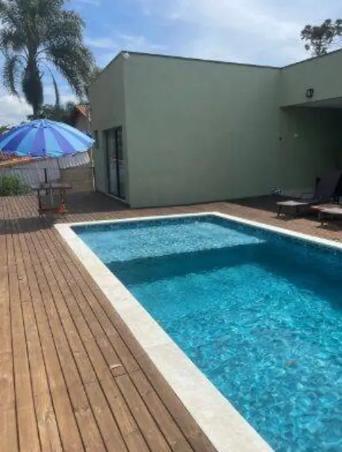 Chácara com 3 quartos à venda, 151m2 em Centro, Pinhalzinho - SP - imagem 2 Foto 2 de Chácara com 3 quartos à venda, 151m2 em Centro, Pinhalzinho - SP