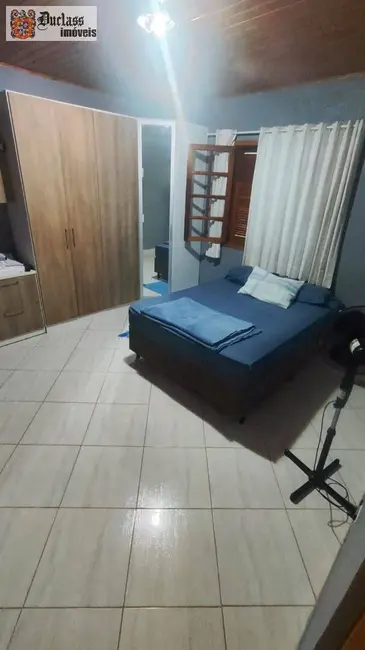 Chácara com 3 quartos à venda, 200m2 em Itapeva - MG - imagem 3 Foto 3 de Chácara com 3 quartos à venda, 200m2 em Itapeva - MG