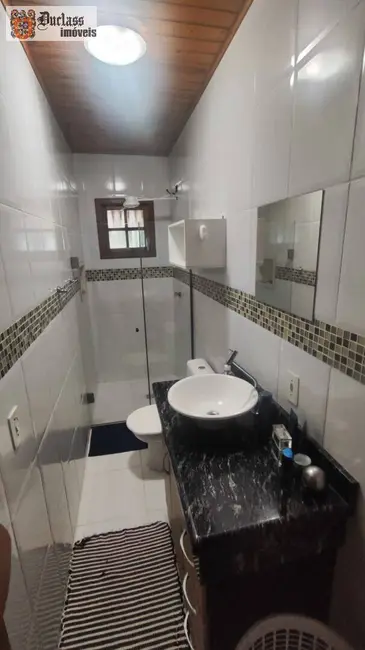 Chácara com 3 quartos à venda, 200m2 em Itapeva - MG - imagem 6 Foto 6 de Chácara com 3 quartos à venda, 200m2 em Itapeva - MG