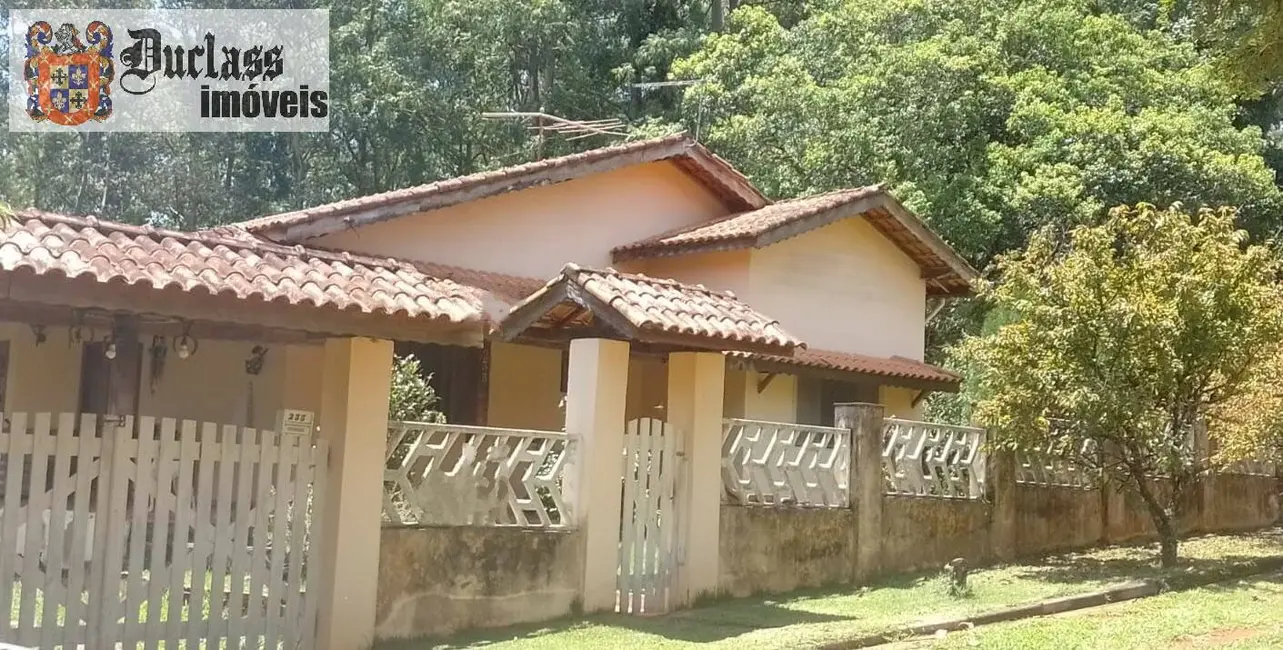 Foto 1 de Chácara com 2 quartos à venda e para alugar, 252m2 em Parque São Gabriel, Itatiba - SP