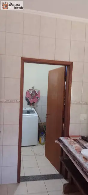 Foto 9 de Chácara com 2 quartos à venda e para alugar, 252m2 em Parque São Gabriel, Itatiba - SP