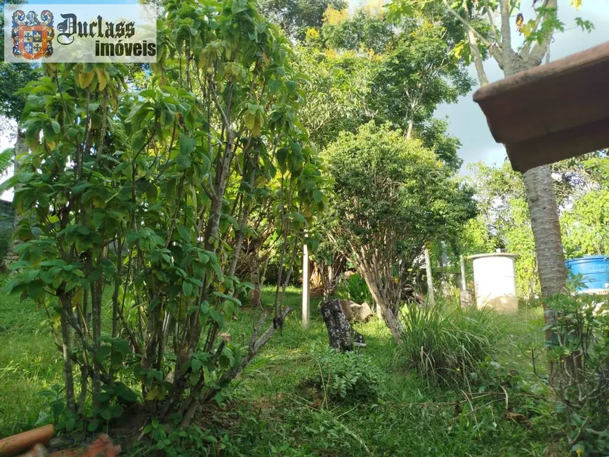 Chácara com 3 quartos à venda, 200m2 em Extrema - MG - imagem 4 Foto 4 de Chácara com 3 quartos à venda, 200m2 em Extrema - MG