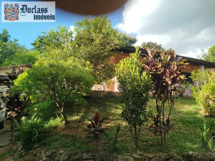 Chácara com 3 quartos à venda, 200m2 em Extrema - MG - imagem 2 Foto 2 de Chácara com 3 quartos à venda, 200m2 em Extrema - MG