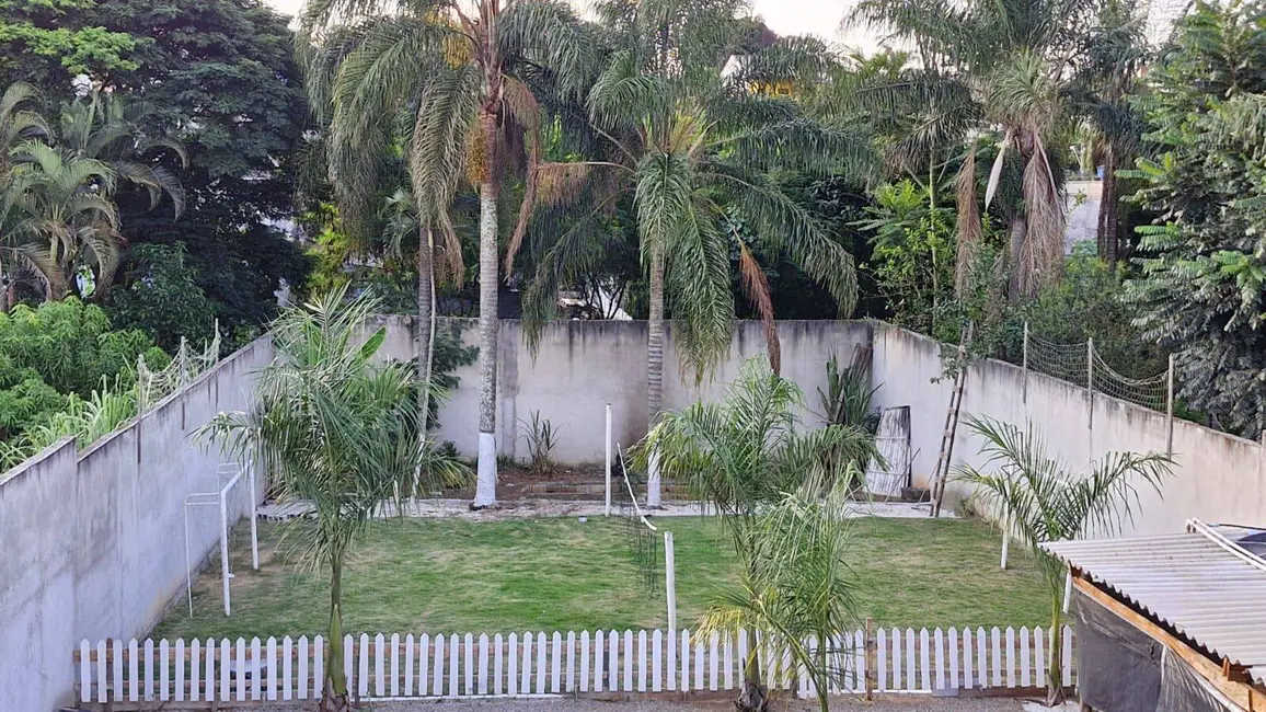 Foto 6 de Chácara com 1 quarto à venda, 77m2 em Jardim Estância Brasil, Atibaia - SP