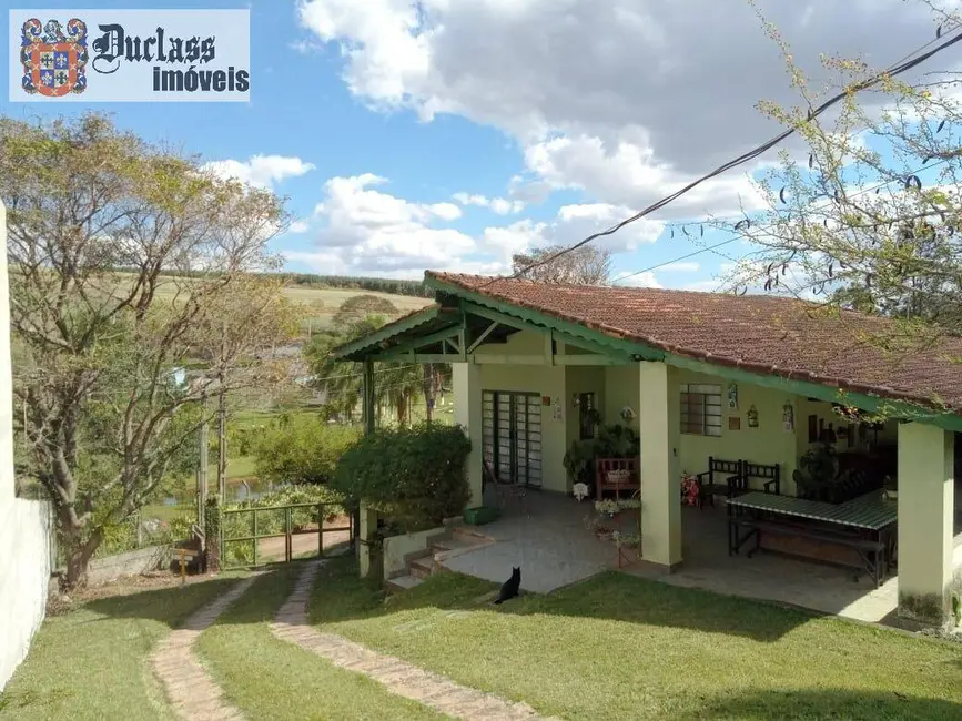 Chácara com 6 quartos à venda, 540m2 em Braganca Paulista - SP - imagem 1 Foto 1 de Chácara com 6 quartos à venda, 540m2 em Braganca Paulista - SP