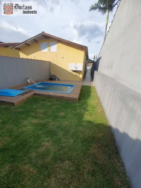 Casa com 2 quartos à venda, 160m2 em Itanhaem - SP - imagem 8 Foto 8 de Casa com 2 quartos à venda, 160m2 em Itanhaem - SP
