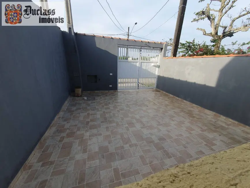 Casa com 2 quartos à venda, 160m2 em Itanhaem - SP - imagem 6 Foto 6 de Casa com 2 quartos à venda, 160m2 em Itanhaem - SP
