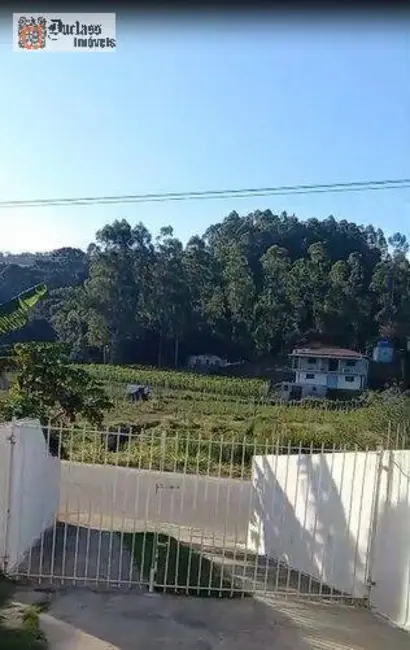 Casa com 4 quartos à venda, 240m2 em Pedra Bela - SP - imagem 2 Foto 2 de Casa com 4 quartos à venda, 240m2 em Pedra Bela - SP