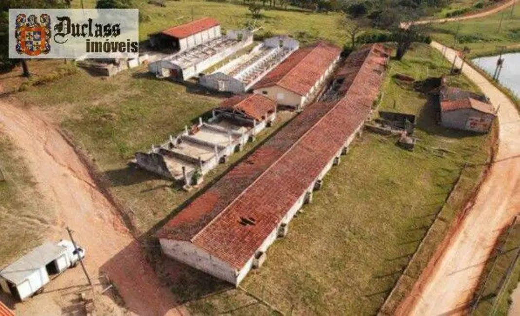 Foto 2 de Sítio / Rancho com 7 quartos à venda, 3190m2 em Jardim Paraíso II, Itu - SP