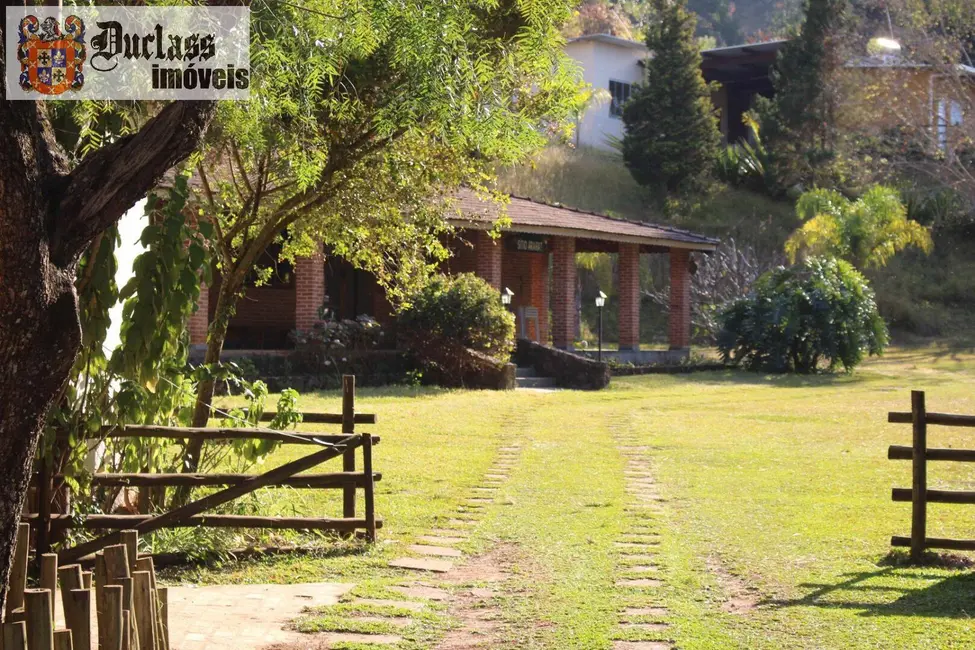 Foto 1 de Sítio / Rancho com 19 quartos à venda, 1859m2 em Itapeva - MG