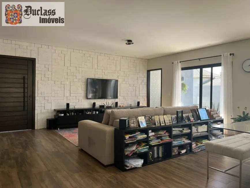 Foto 4 de Chácara com 4 quartos à venda, 250m2 em Estância Santa Maria do Portão, Atibaia - SP