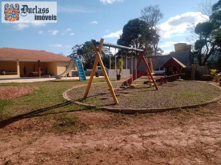 Chácara com 4 quartos à venda, 100m2 em Extrema - MG - imagem 5 Foto 5 de Chácara com 4 quartos à venda, 100m2 em Extrema - MG