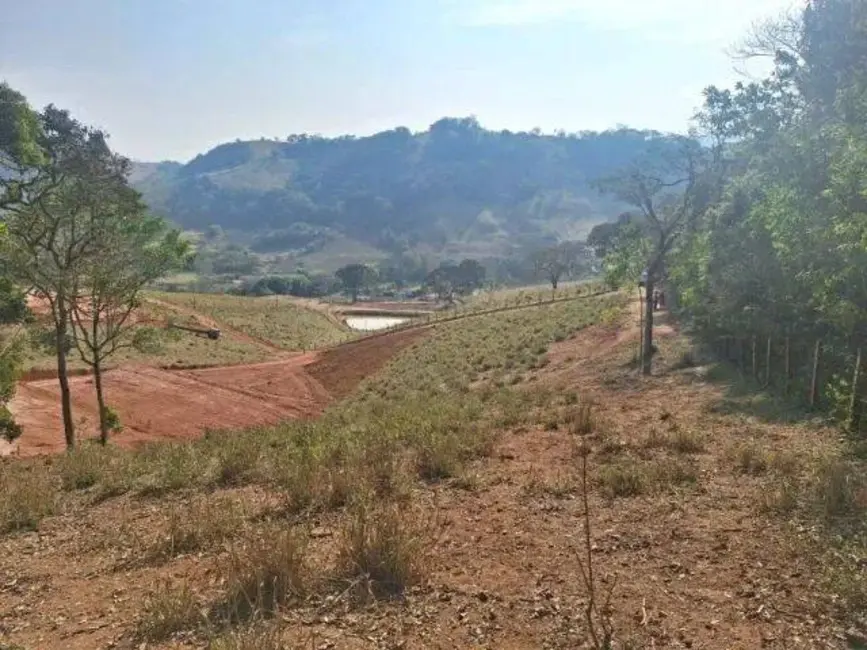 Foto 3 de Sala Comercial à venda, 20000m2 em Extrema - MG